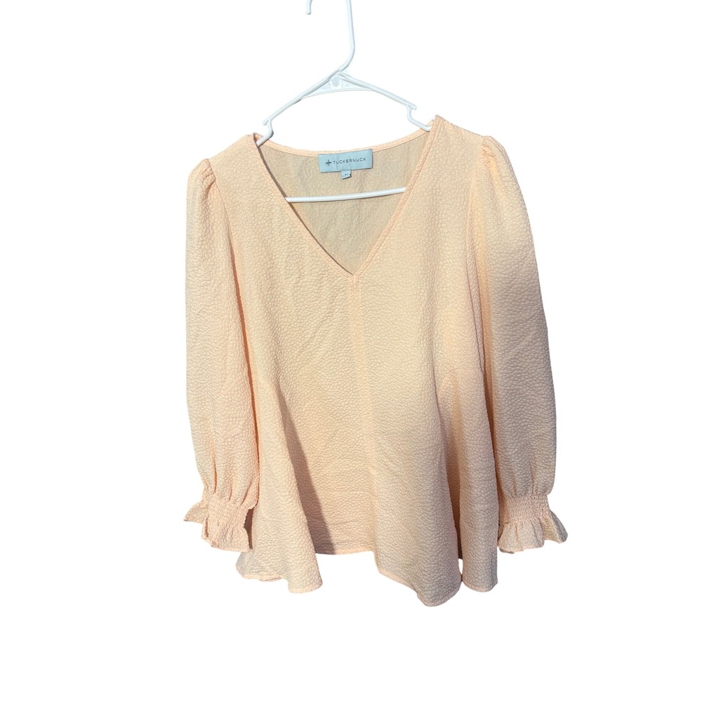 Tuckernuck Peach Textured V-Neck Smocked Cuff Ruffle Blouse Top Medium - Picture 2 of 5
